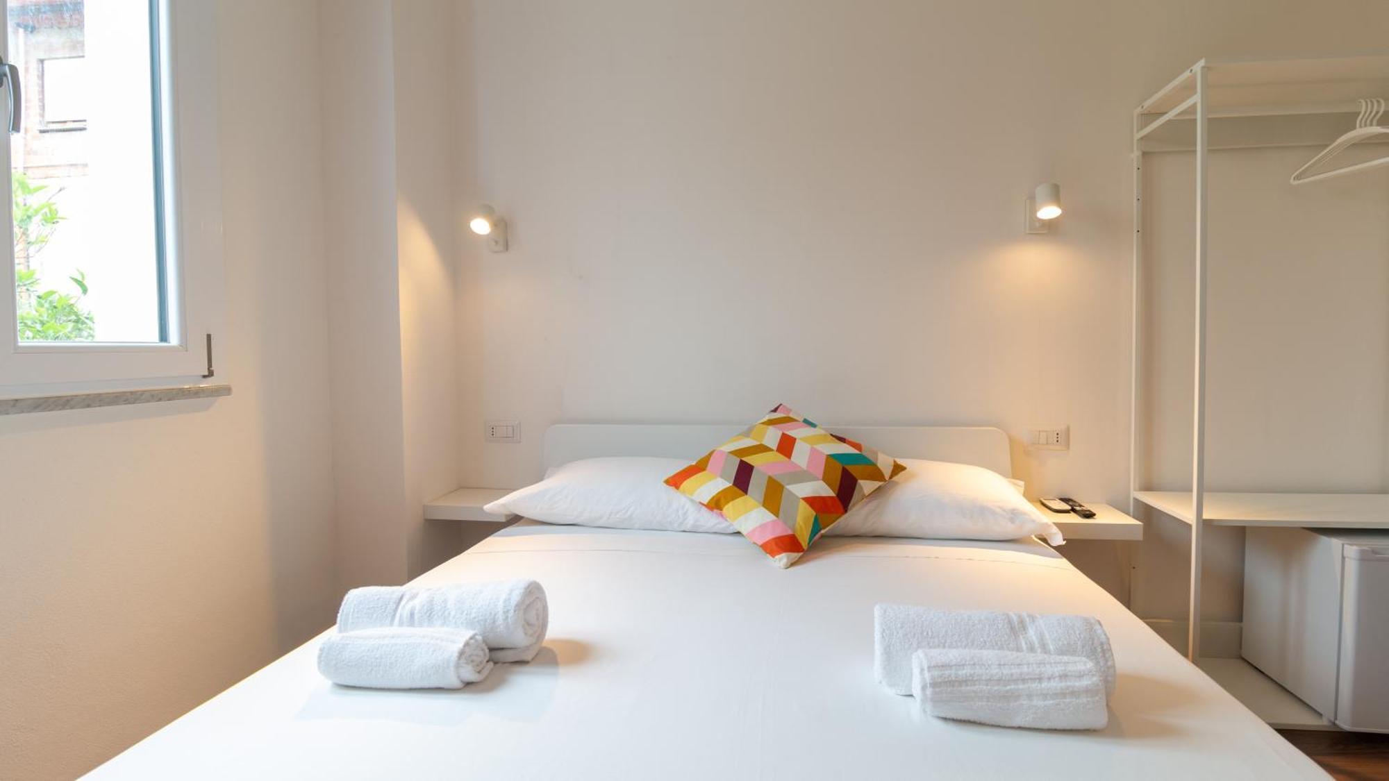 Ceramic Rooms Ористано Экстерьер фото